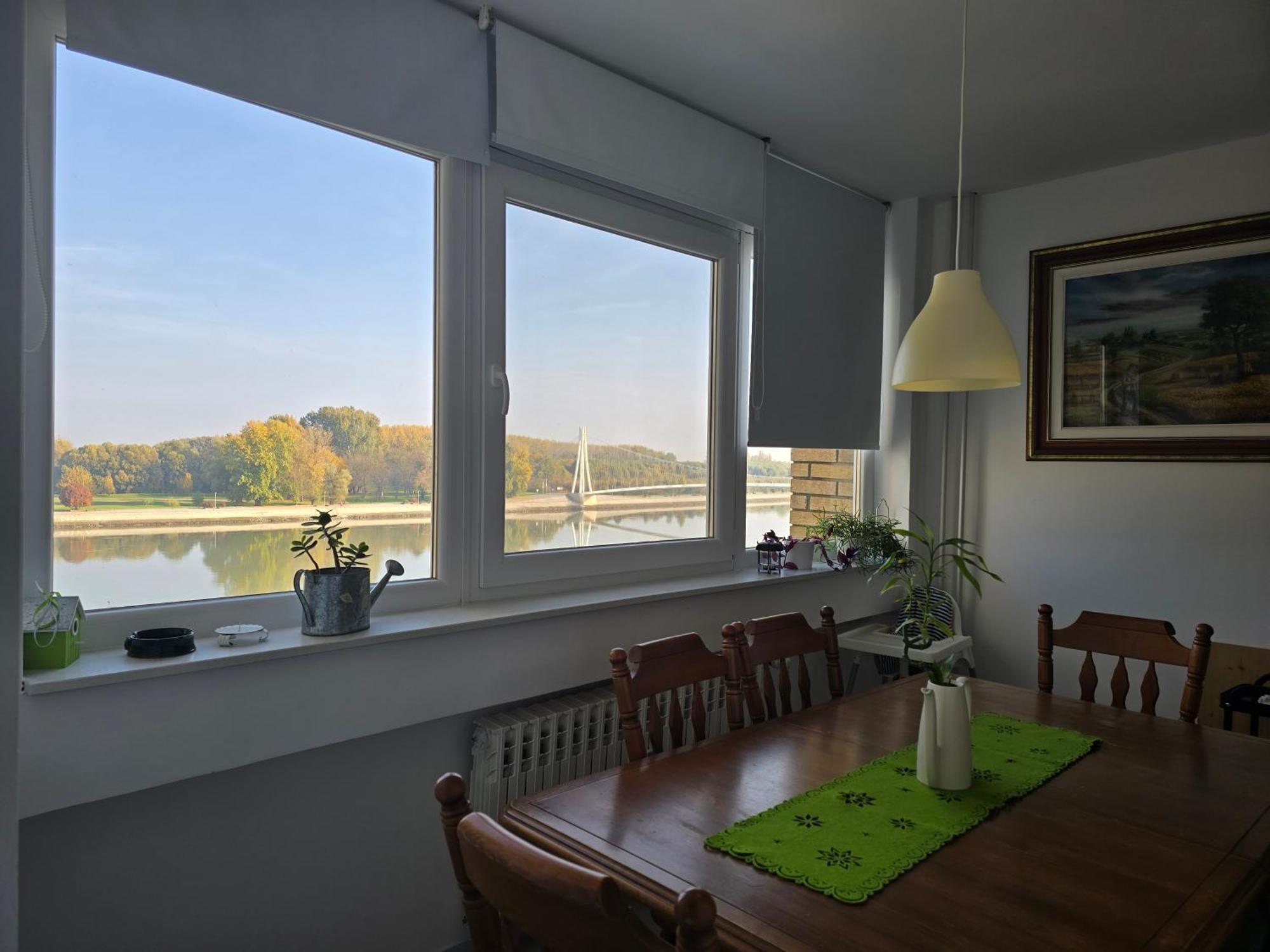 Riverview Apartment Осиек Экстерьер фото